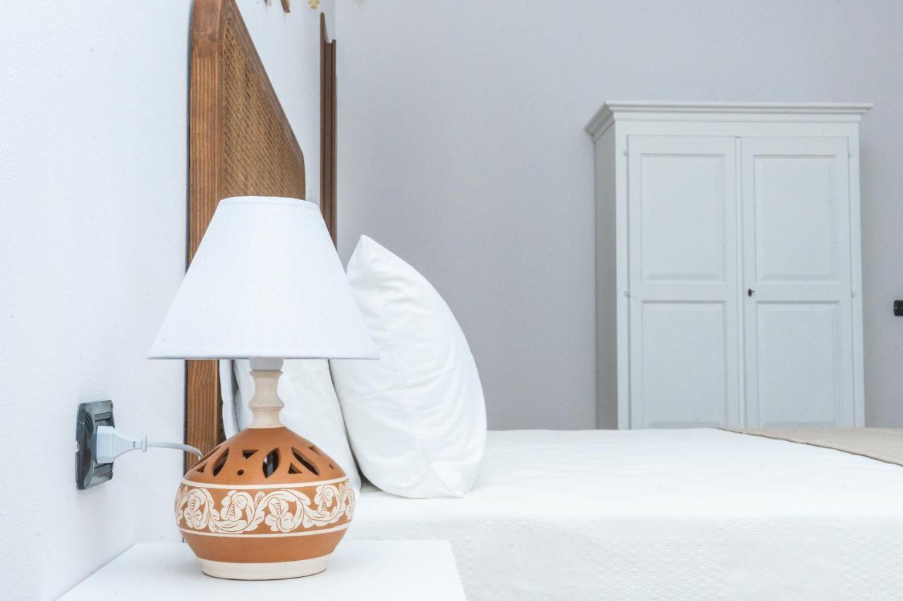Relais Ruggiero Bed & Breakfast Le Castella  Dış mekan fotoğraf