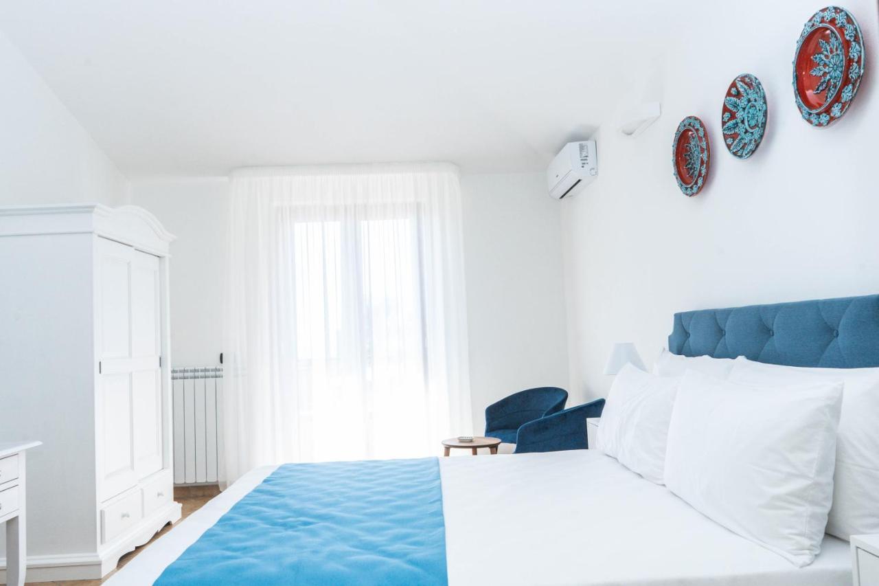 Relais Ruggiero Bed & Breakfast Le Castella  Dış mekan fotoğraf