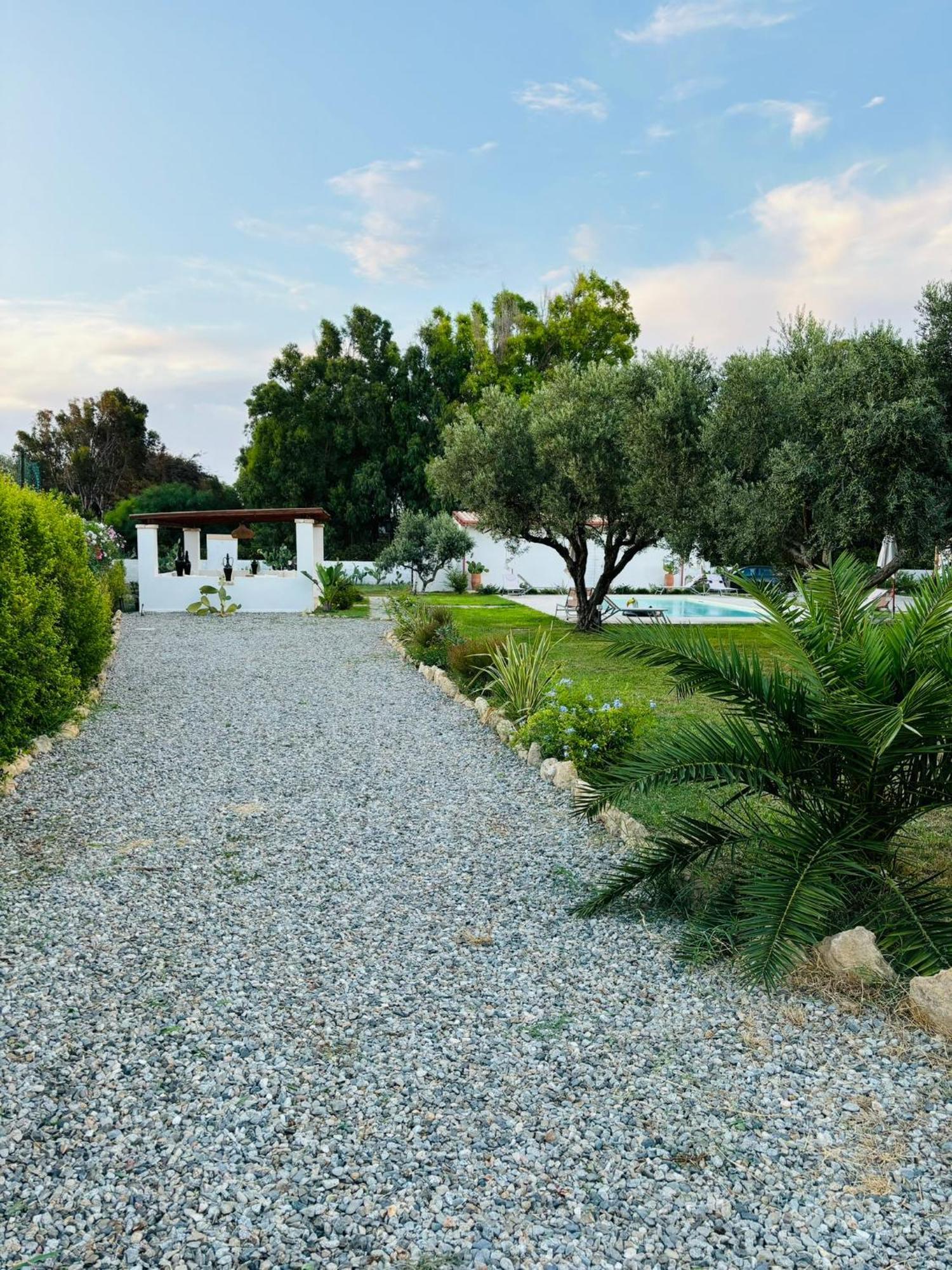 Relais Ruggiero Bed & Breakfast Le Castella  Dış mekan fotoğraf